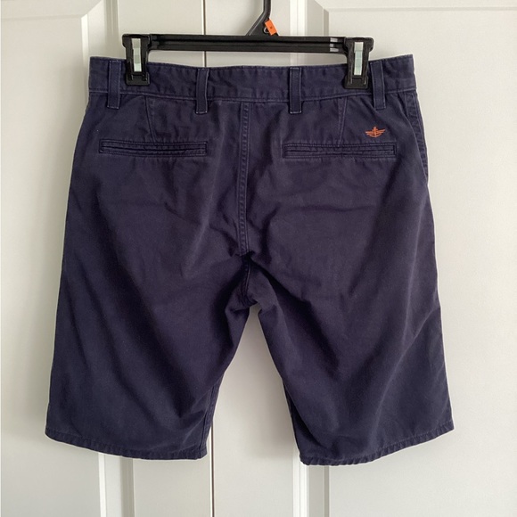 Young Mens Dockers Shorts - Picture 2 of 5
